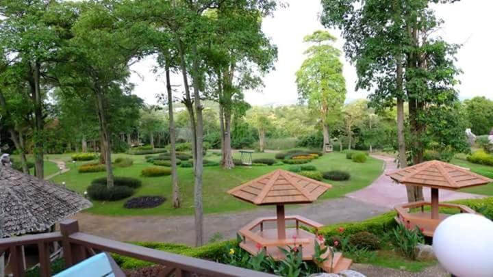 Arayana Phupimarn Resort & Spa Pakchong Ngoại thất bức ảnh